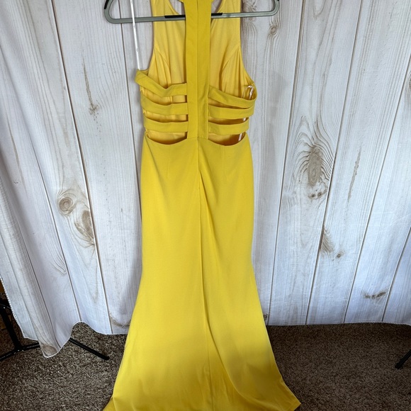 NWOT - Lulus Power of Wow Backless Yellow Maxi Dress - Picture 14 of 14